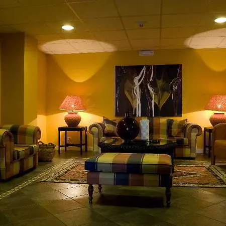 Montanes Hotel