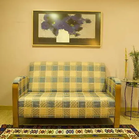 Hotel Montanes 3*