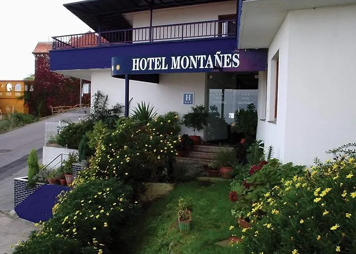 Hotel Montanes 3*