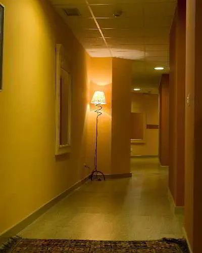 Montanes מלון סואנסס