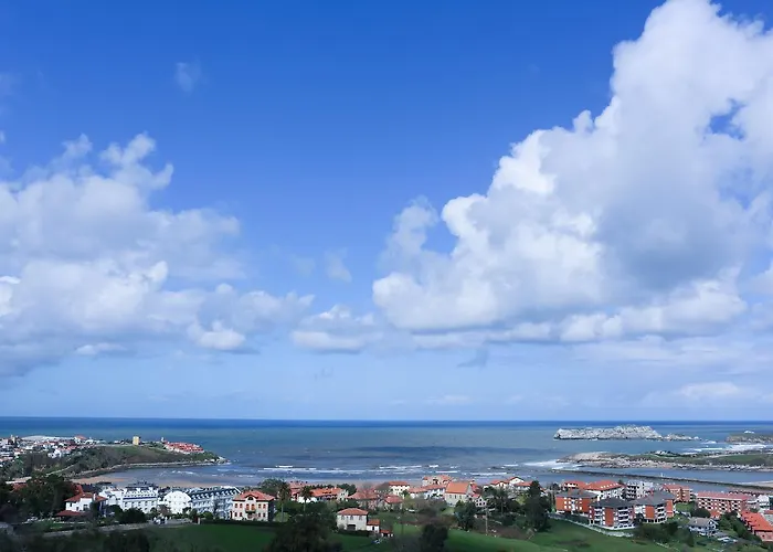 蒙塔内斯酒店 酒店